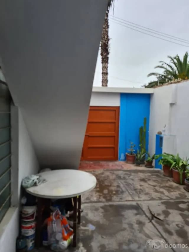 Casa de 2 pisos y terraza — foto 2