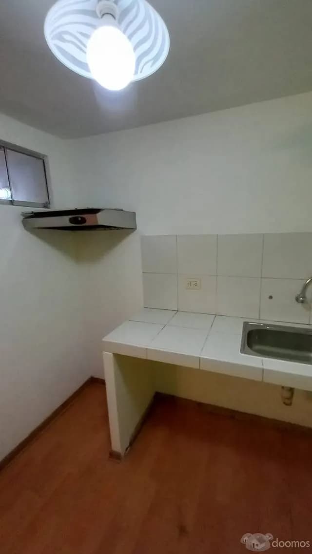 VENTA DE ACOGEDORA CASA — foto 4