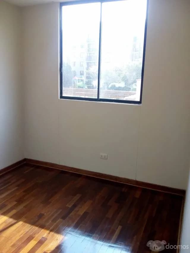 ALQUILO LINDO DEPARTAMENTO 2DO PISO- ASCENSOR — foto 6