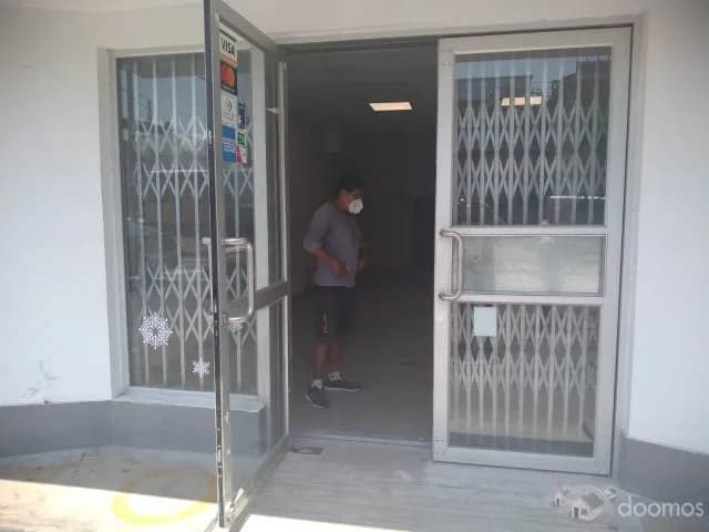 Alquiler local comercial en Avenida Manco Capac — foto 3