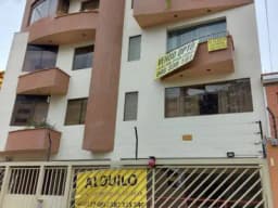 Alquilo Departamento en zona tranquila de Surco