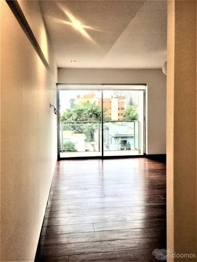 ALQUILO DPTO. DE LUJO EN SAN ISIDRO — foto 2