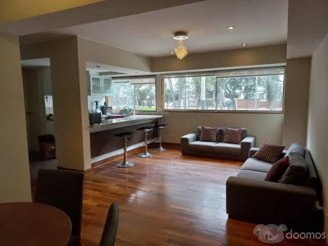 Alquiler de departamento de 140m2 en primer piso con 2 cocheras!! — foto 1