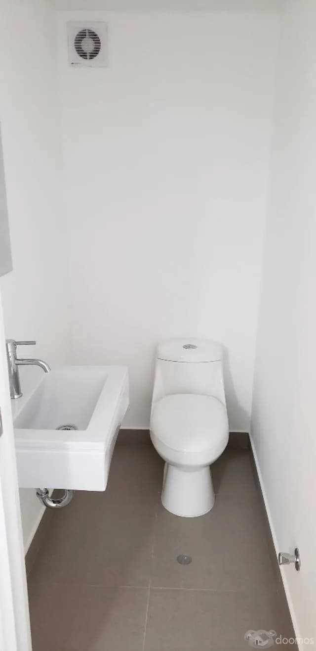 ALQUILO EXCELENTE OFICINA EN MIRAFLORES — foto 8