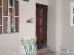 DEPARTAMENTO EN REMATE  PRIMER PISO ZONA RESIDENCIAL CON PARQUE CERCANO