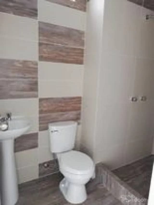 EN VENTA DPTO DUPLEX A ESTRENAR EN LA URB. LA CASTELLANA SURCO — foto 4