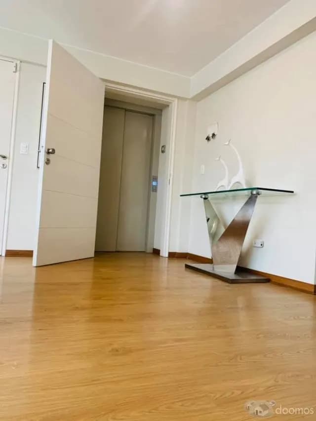 EN VENTA DPTO DUPLEX TIPO PH EN SURCO A 3 CDRAS DE SIMON SALGUERO — foto 8
