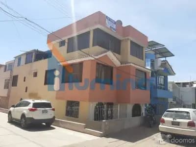 TU CASA FRENTE A PARQUE Y CERCA A PLAZA VEA, MOQUEGUA