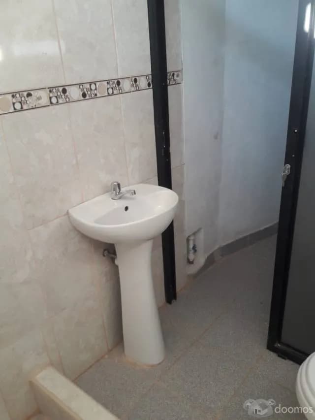ALQUILER DE CASA en MOYOBAMBA — foto 5