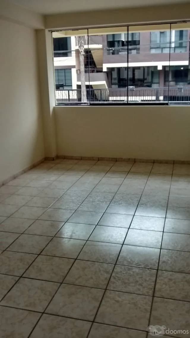 Departamento 01 Dormitorio  primer piso Surco — foto 1