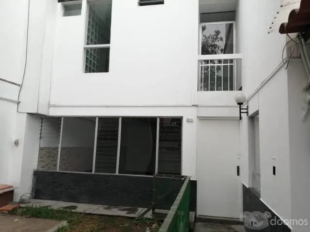 Alquilo casa ubicado en La Capullana Surco — foto 7