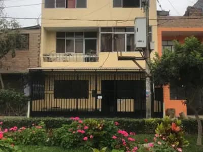 ALQUILO CASA PRIMER PISO