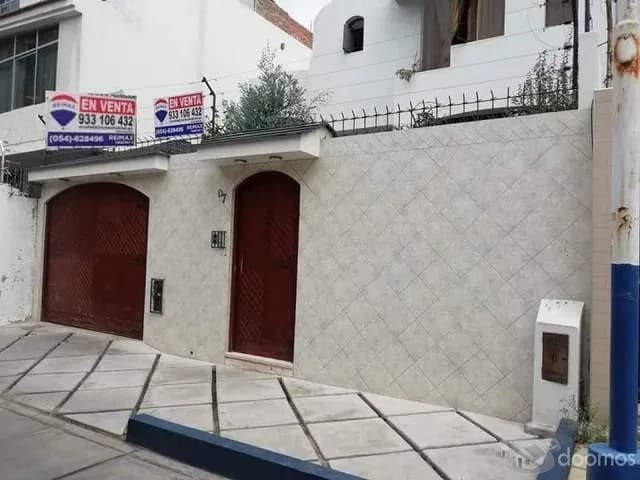 En venta bonita casa en el distrito de Yanahuara — foto 8