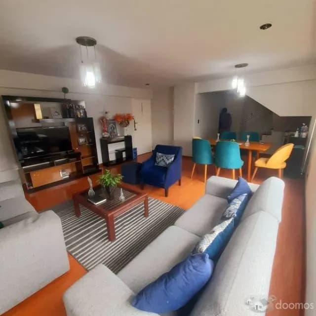 Exclusivo Triplex 200m2 con 2 Terrazas Frente a parque- San Borja — foto 2