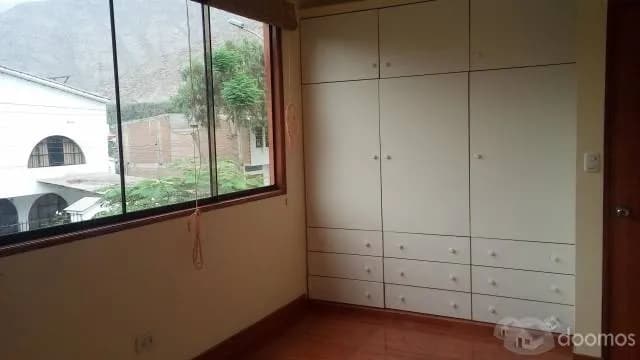 SE ALQUILA EN LOS GIRASOLES DE HUAMPANI — foto 4