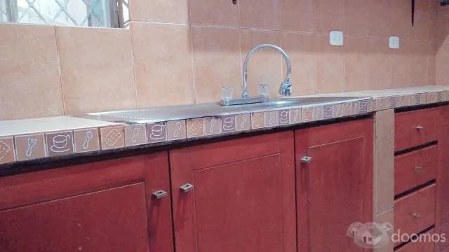 alquiler de habitacion miraflores — foto 1