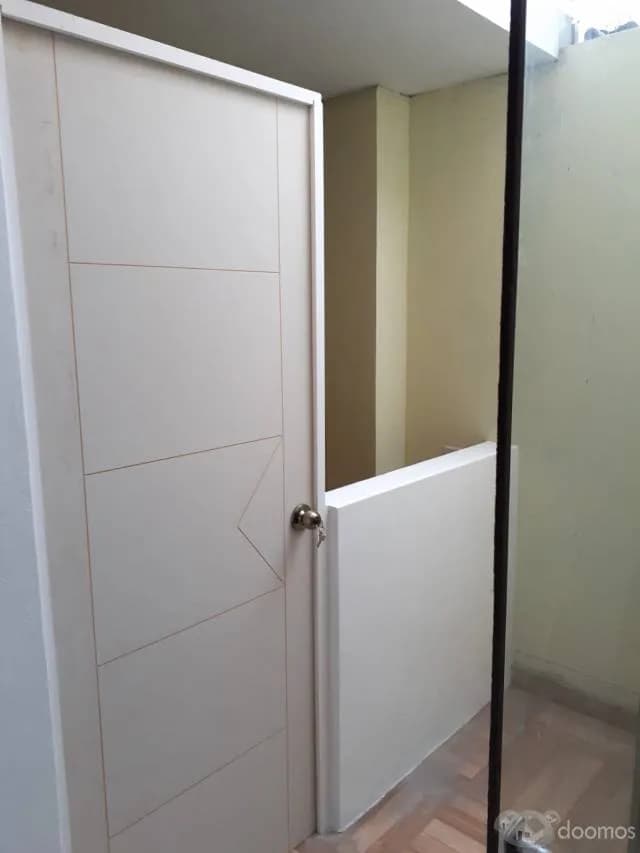 ALQUILO DPTO PRIMER PISO URB. ELIO — foto 3