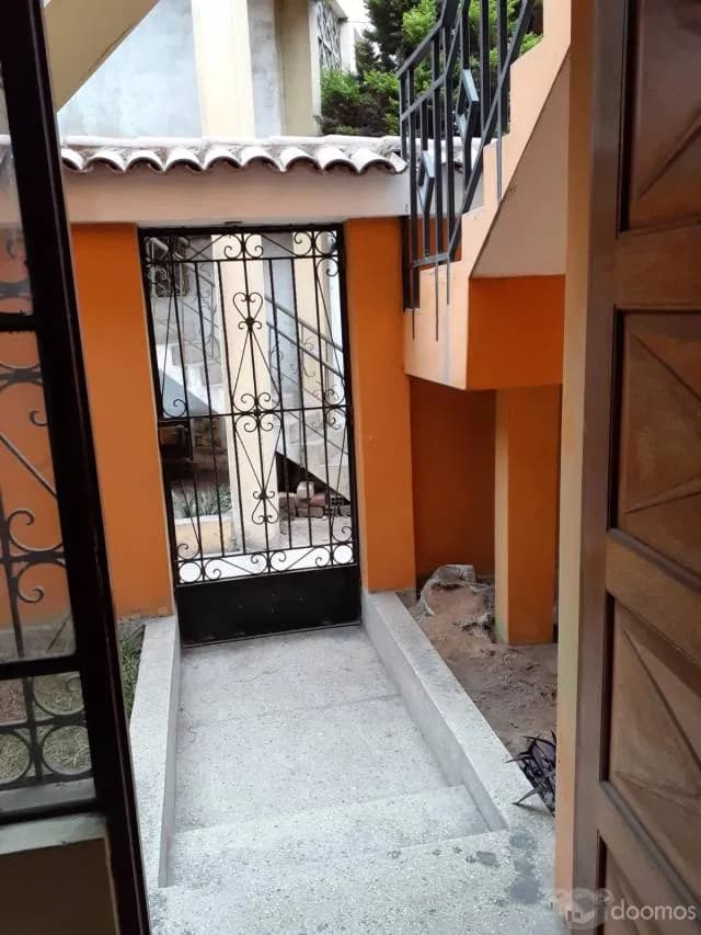 ALQUILO DPTO PRIMER PISO URB. ELIO — foto 5