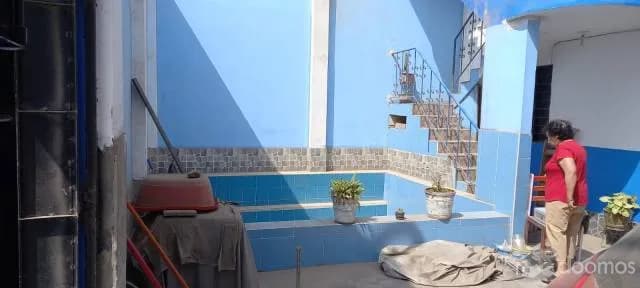 VENDO CASA DE 2 PISOS EN ESQUINA — foto 3