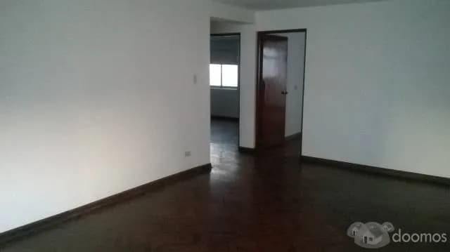 ALQUILO AMPLIO DEPARTAMENTO DE 3 DORMITORIOS EN SAN BORJA — foto 5