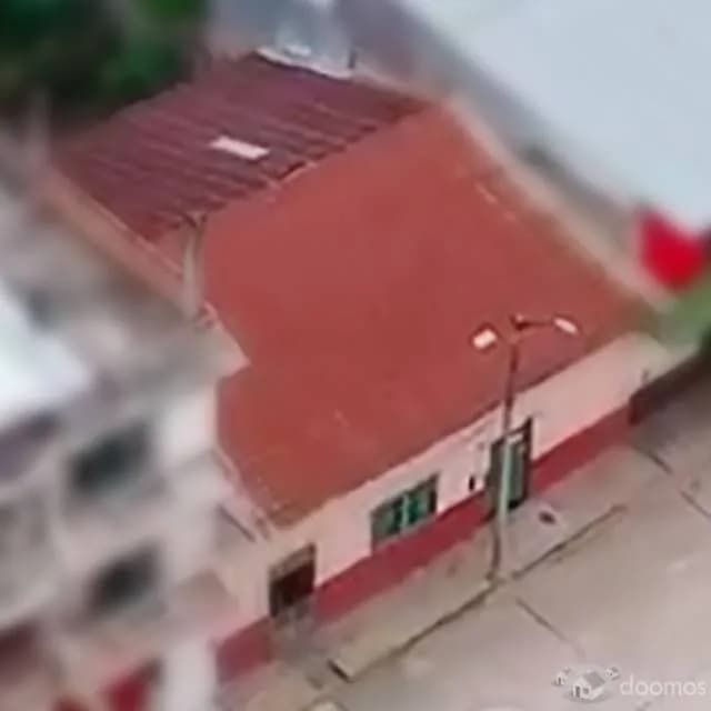 Casa A Precio De Terreno En Plaza De Armas De Saposoa — foto 2