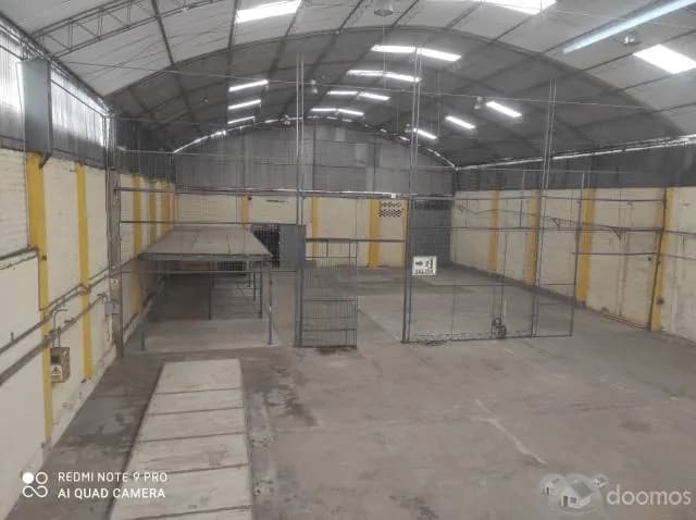 VENTA ó ALQUILER DE ALMACÉN DE 2000 MT2 (AC. 2800 MT2) — foto 1