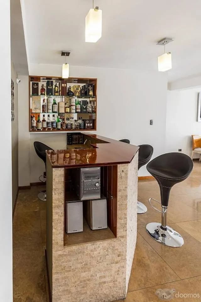 HERMOSA CASA EN ZONA EXCLUSIVA DE SURCO — foto 6