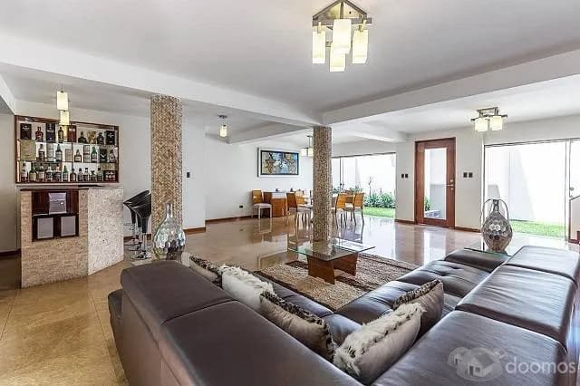 HERMOSA CASA EN ZONA EXCLUSIVA DE SURCO — foto 7