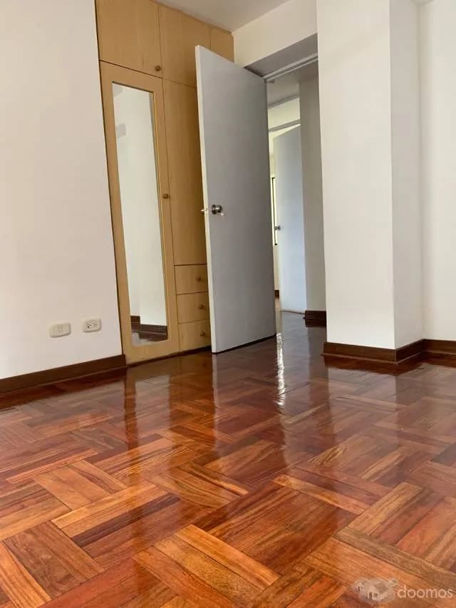 VENDO DEPARTAMENTO EN AVENIDA BRASIL — foto 1