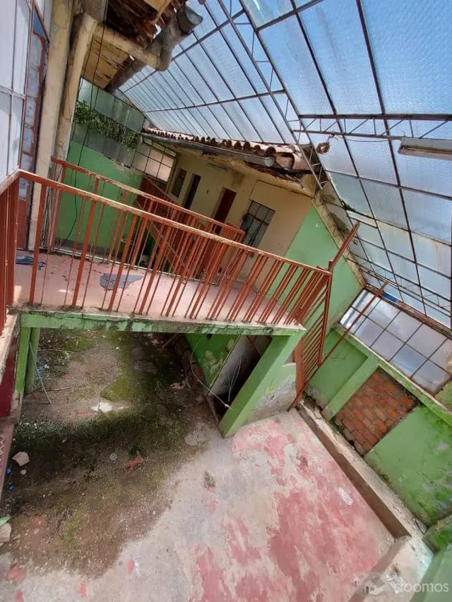 CUSCO URB LUCREPATA VENDO COMO TERRENO 300 m2 — foto 7