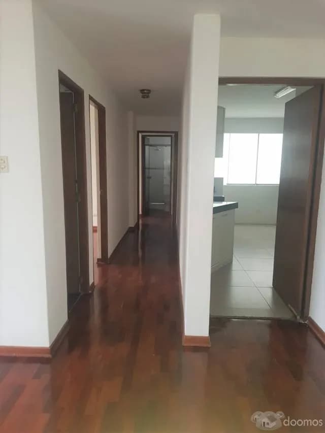 Ocasión venta departamento Urb. Chama tercer piso — foto 5