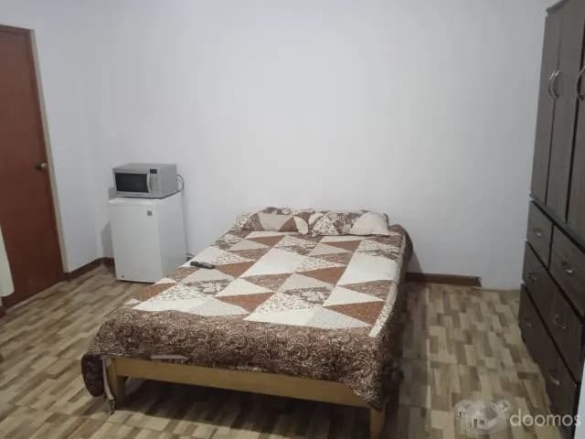 ALQUILO HABITACION AMOBLADA-COCHERA HUACHO — foto 2
