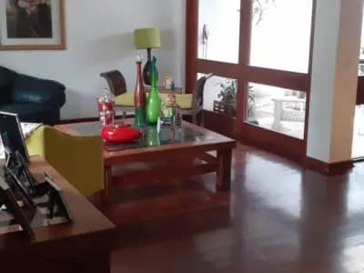 EXCELENTE OPORTUNIDAD CASA EN PERFECTO ESTADO