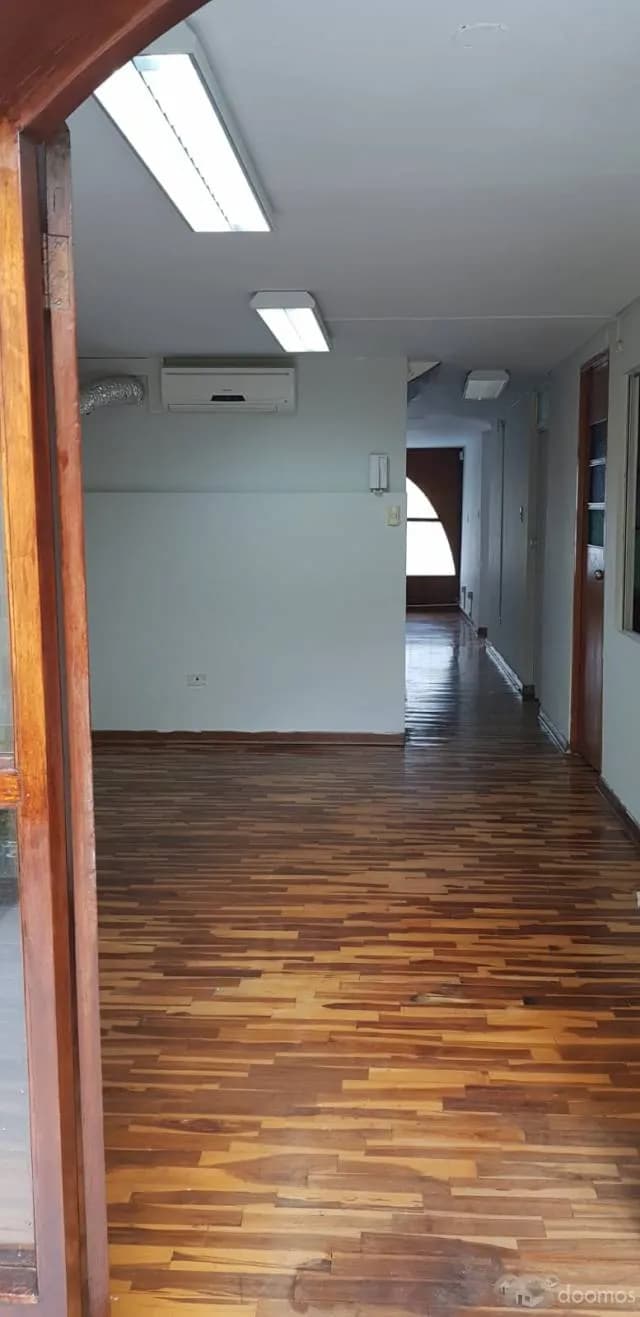 Alquiler de oficinas/ local comercial — foto 8