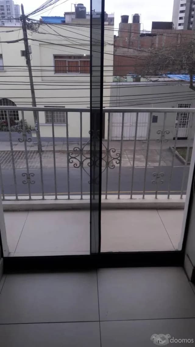 ALQUILER DE OFICINAS AMOBLADAS Y SIN AMOBLAR — foto 6