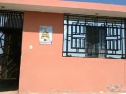 Venta de Casa de Material Noble