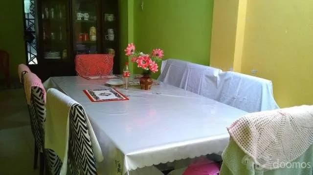 Venta de Casa de Material Noble — foto 3