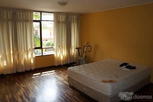 VENDO HERMOSA CASA EN CORPAC — foto 6