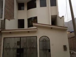 departamento 2dorm, 1 baño, sala comedor, cocina abierta tipo kitchenet, 3er piso, tendal,ingreso independiente