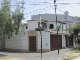 Alquiler de Casa de 250m2 en San Isidro