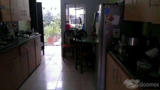 CASA MODERNA 5 HABITACIONES — foto 1