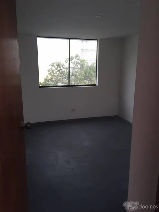 Oficinas 3 x 3 surquillo Pasaje — foto 4