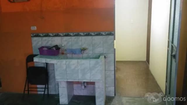 Se alquila minidepartamento frente a parque iluminado — foto 1