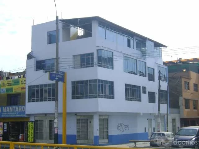 Alquiler de Edificio Local Comercial en Independencia — foto 1