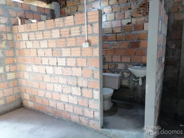 CASA CON TÍTULO DE PROPIEDAD A 5 MIN. DEL AEROPUERTO DE IQUITOS — foto 6