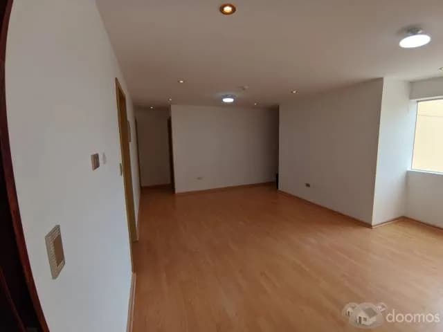 SE VENDE HERMOSO DEPARTAMENTO EN EL CORAZÓN DE JESUS MARÍA — foto 1