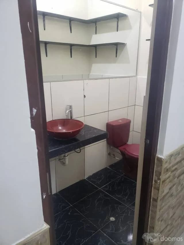 ALQUILER DE LOCAL COMERCIAL BIEN UBICADO. — foto 6