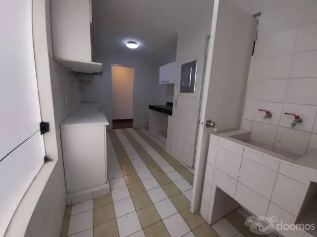 Dpto Flat en Av. Javier Prado Este, Santiago de Surco — foto 3