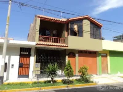 VENDO DPTO. PRIMER PISO, LOS PINOS - CHIMBOTE