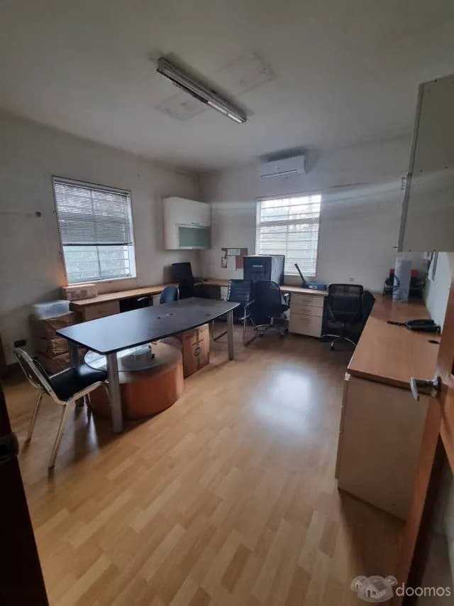 VENTA LOCAL COMERCIAL — foto 11